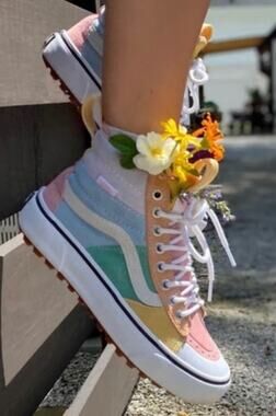 VANS Sk8-Hi MTE-1 Colorblock Pastel Suede High Top Sneakers Big Kids Size 5